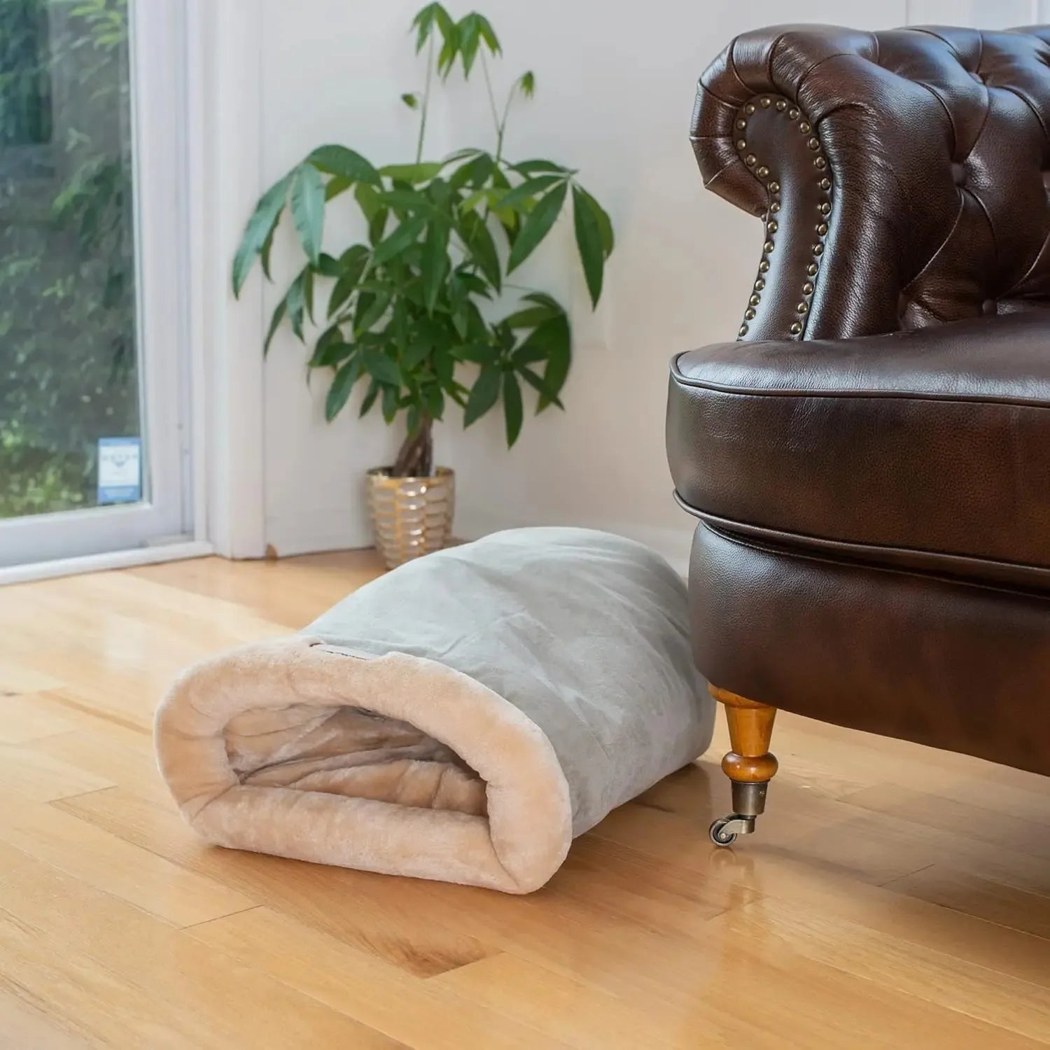 Cozy Cat Bed Basket – The Perfect Resting Spot for Your Feline
